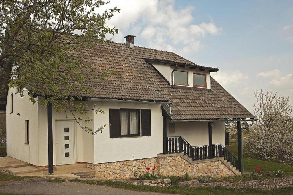 Guest House Aurora Poljanak Exterior photo